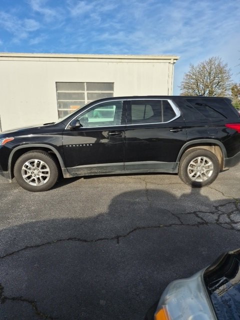 Used 2021 Chevrolet Traverse LS w/ LPO, Floor Liner Package image 3