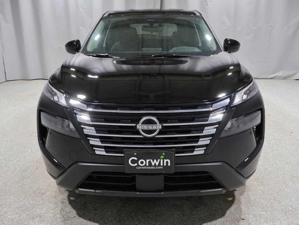 Used 2025 Nissan Rogue SV AWD/4WD image 7