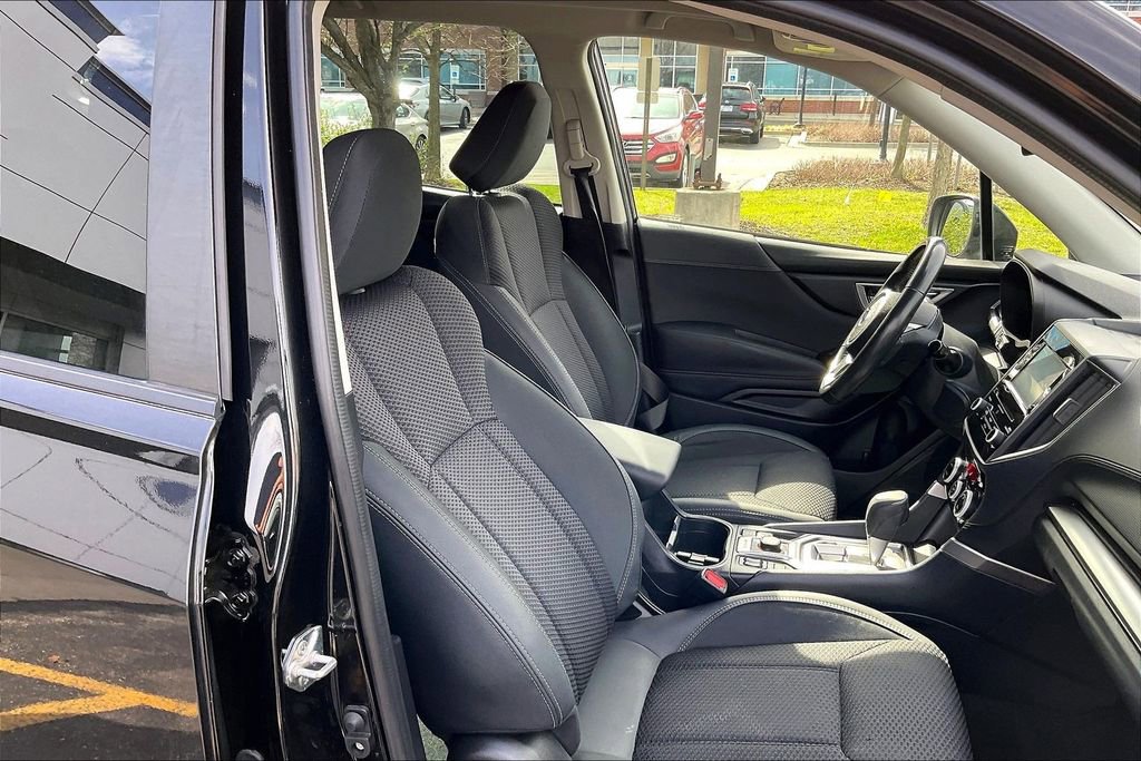 Used 2022 Subaru Forester Premium AWD/4WD image 8
