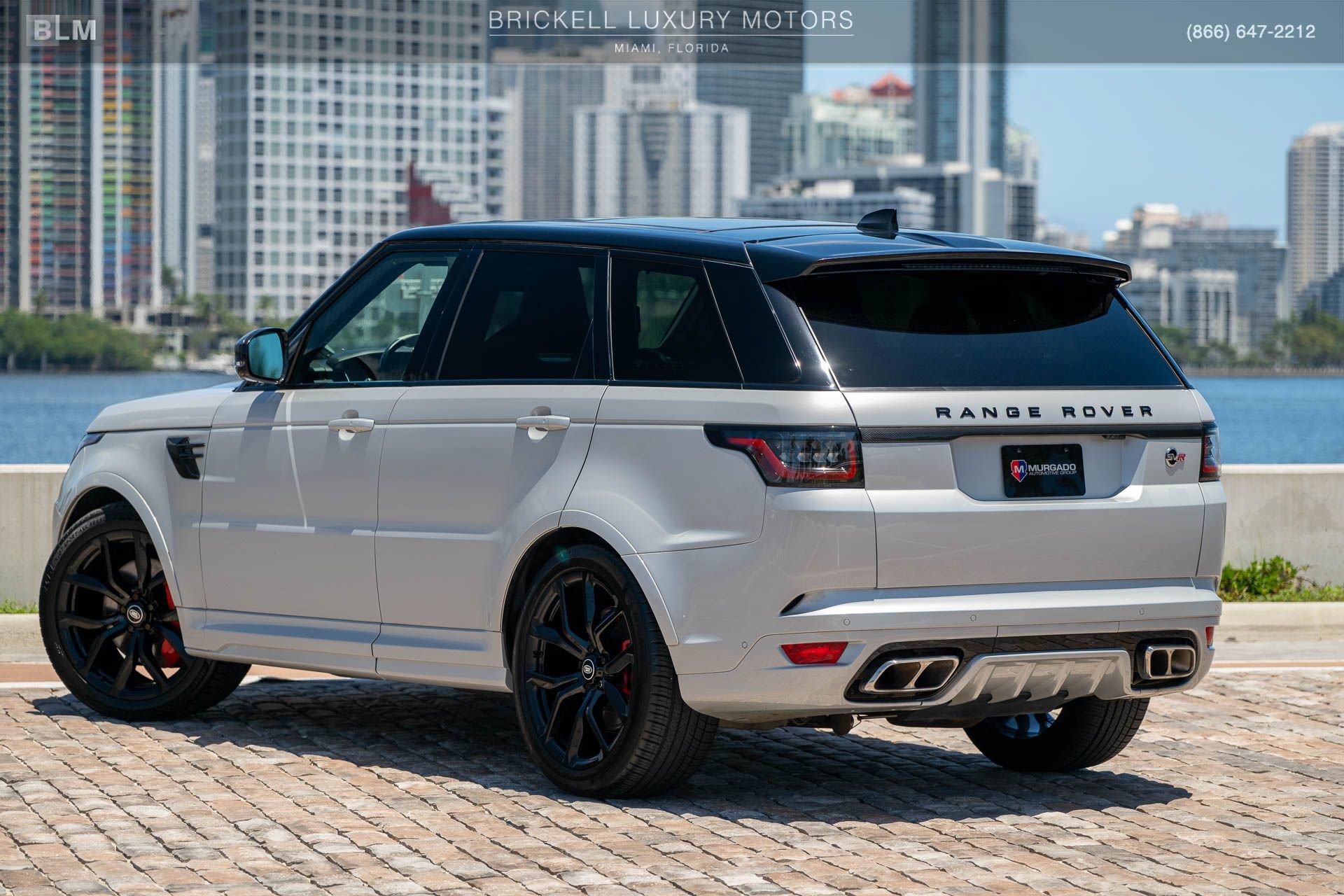 Used 2022 Land Rover Range Rover Sport SVR Carbon Edition AWD/4WD image 15