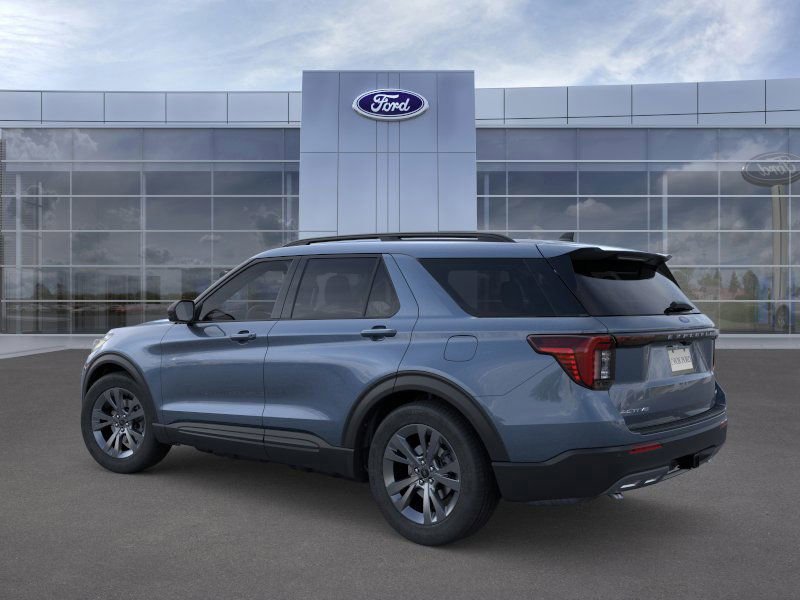 New 2026 Ford Explorer Active image 4