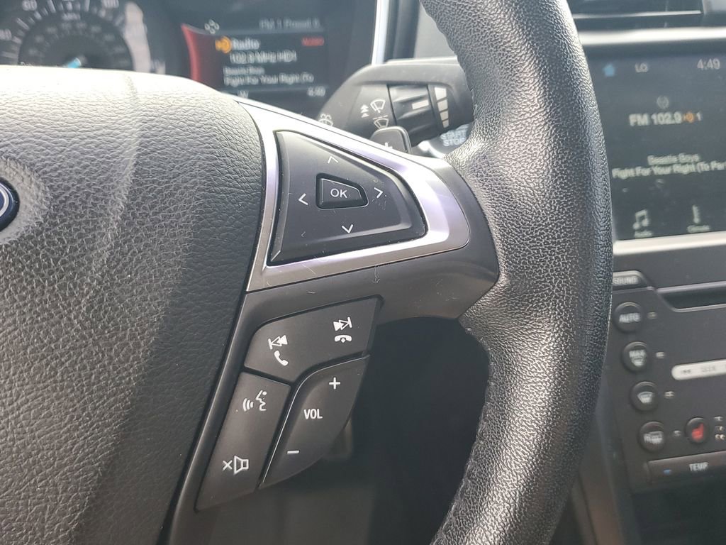 Used 2018 Ford Fusion Titanium image 26