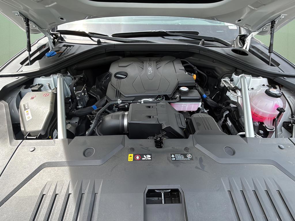 Certified 2026 Genesis GV70 2.5T image 9