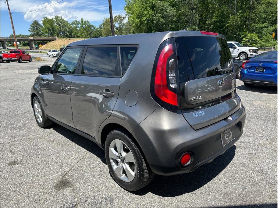Used 2018 Kia Soul image 8