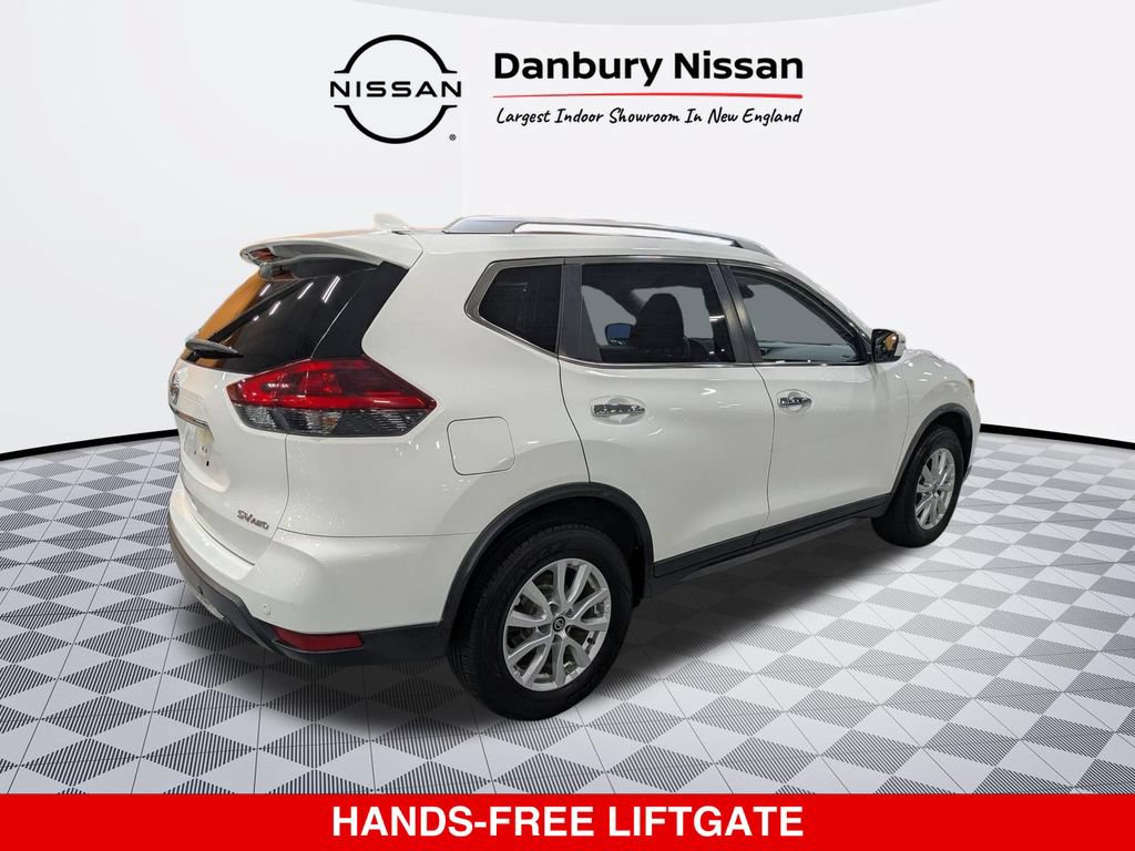 Used 2020 Nissan Rogue SV AWD/4WD image 3