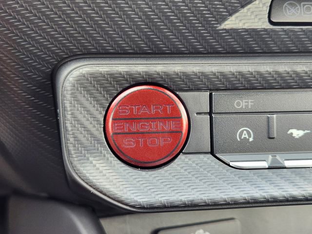 New 2025 Ford Mustang Coupe image 21