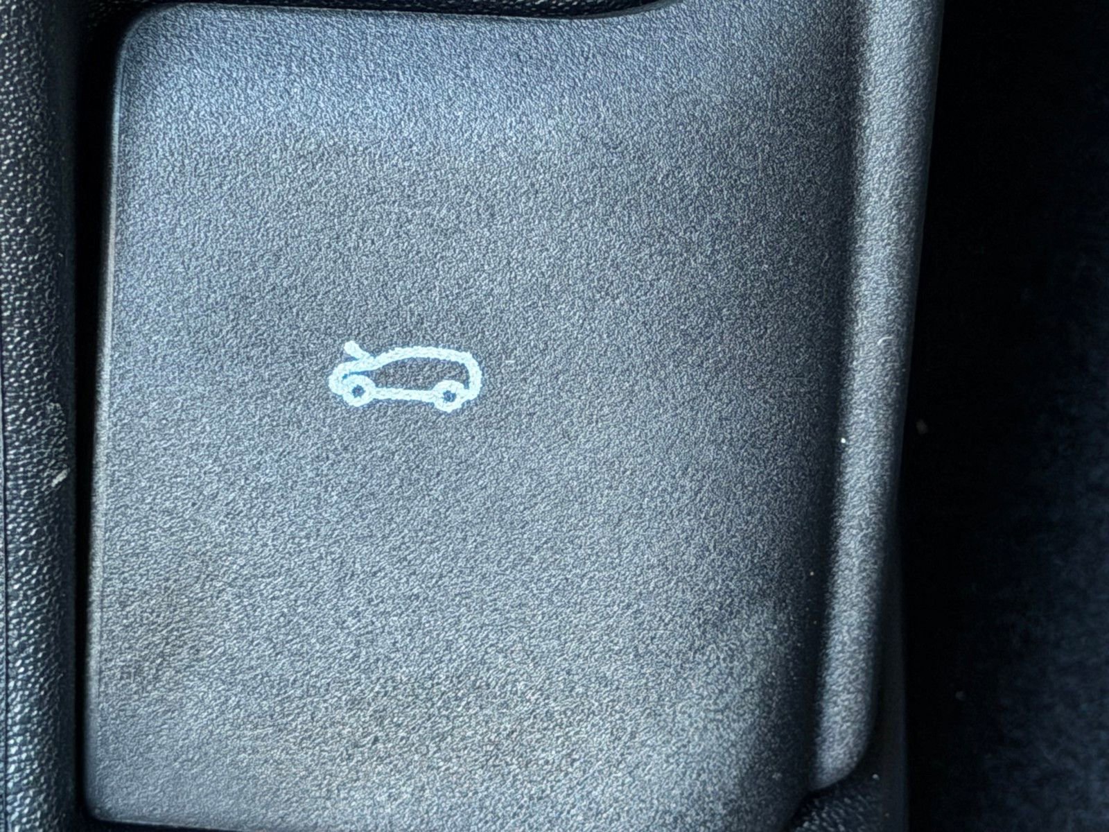 New 2026 Land Rover Discovery Sport Landmark image 23