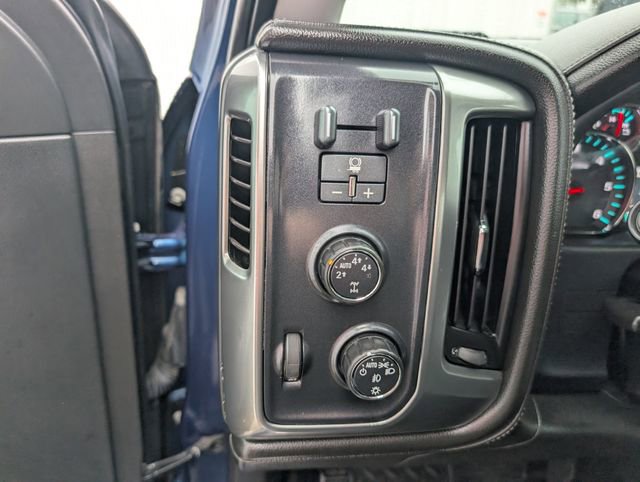 Used 2016 Chevrolet Silverado 1500 LTZ Z71 w/ LTZ Plus Package AWD/4WD image 10