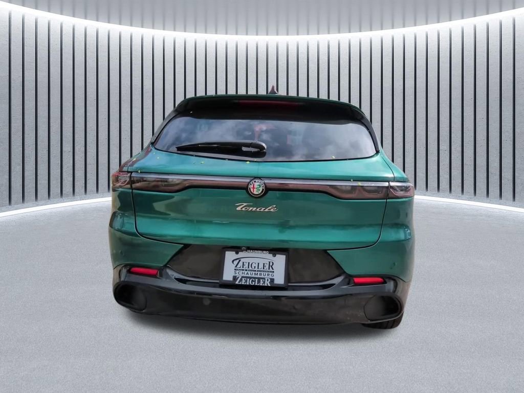 Used 2025 Alfa Romeo Tonale Veloce w/ Premium Package image 7