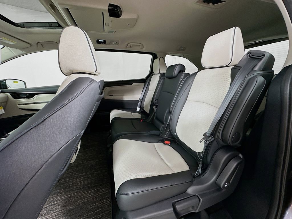 New 2026 Honda Odyssey Elite image 17
