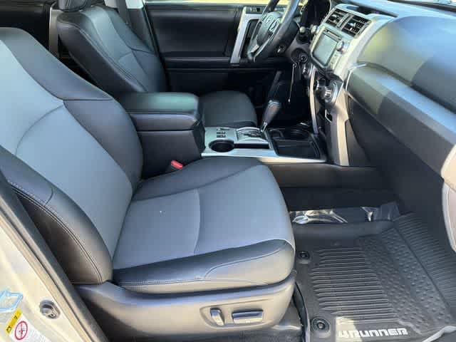 Used 2019 Toyota 4Runner SR5 Premium RWD image 23