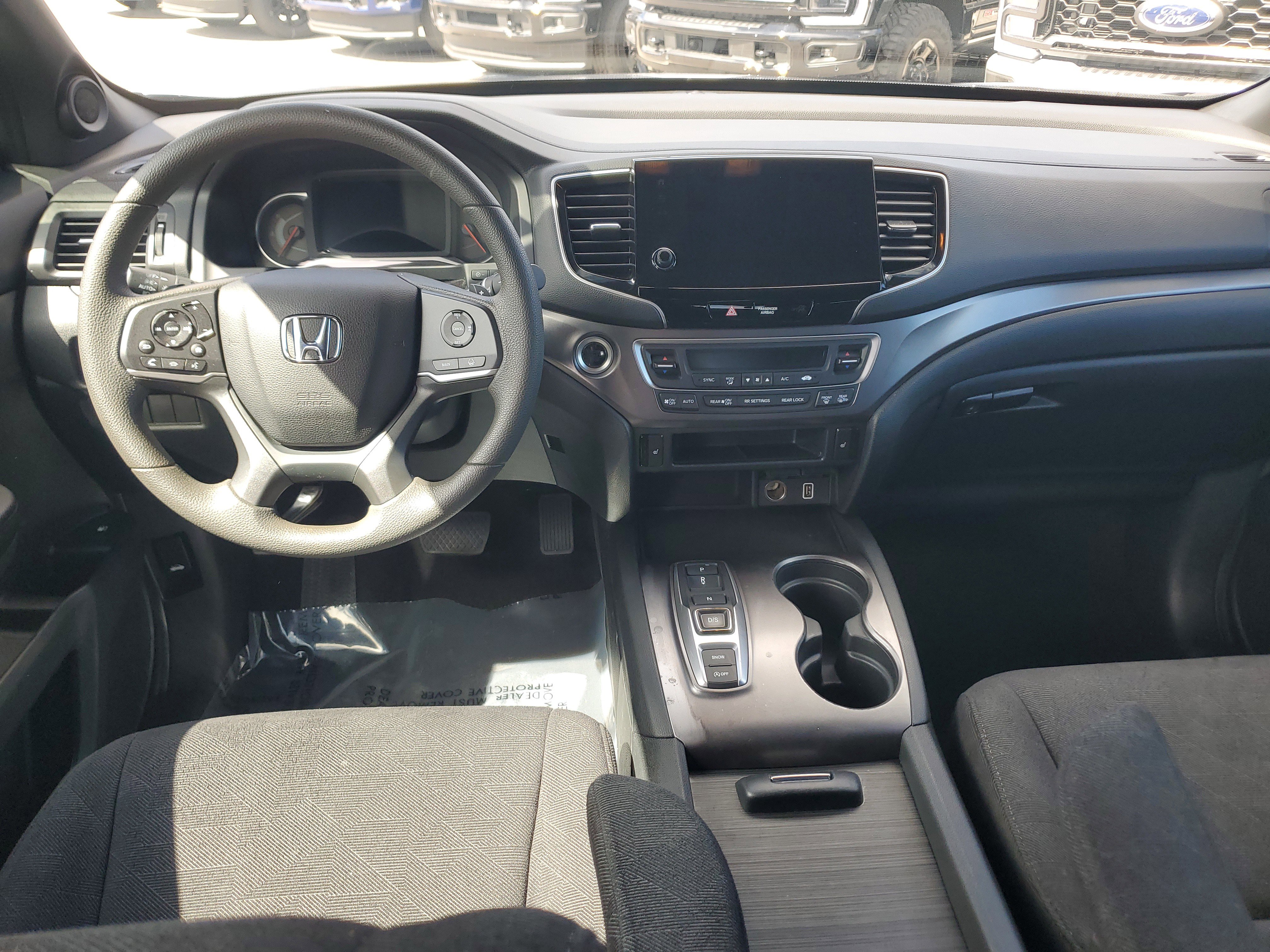 Used 2022 Honda Pilot Sport image 14