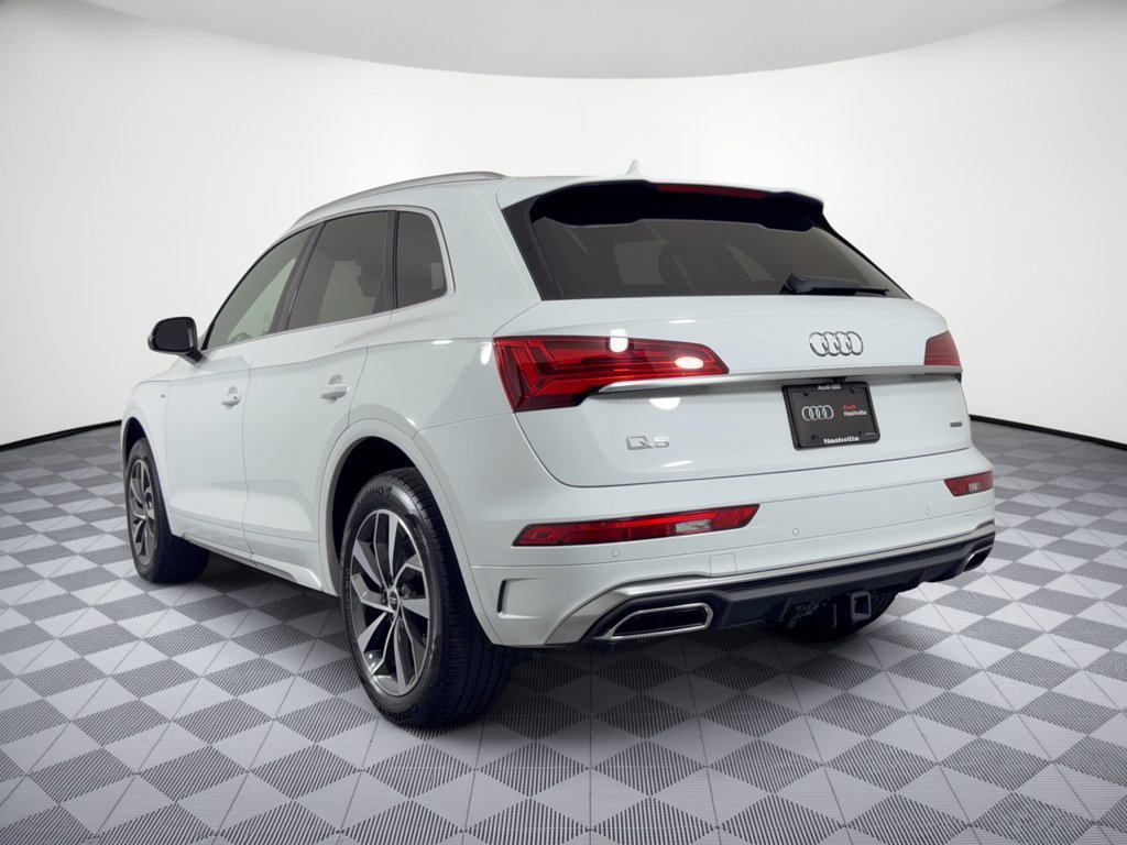 Used 2023 Audi Q5 2.0T Premium Plus w/ Premium Plus Package AWD/4WD image 3