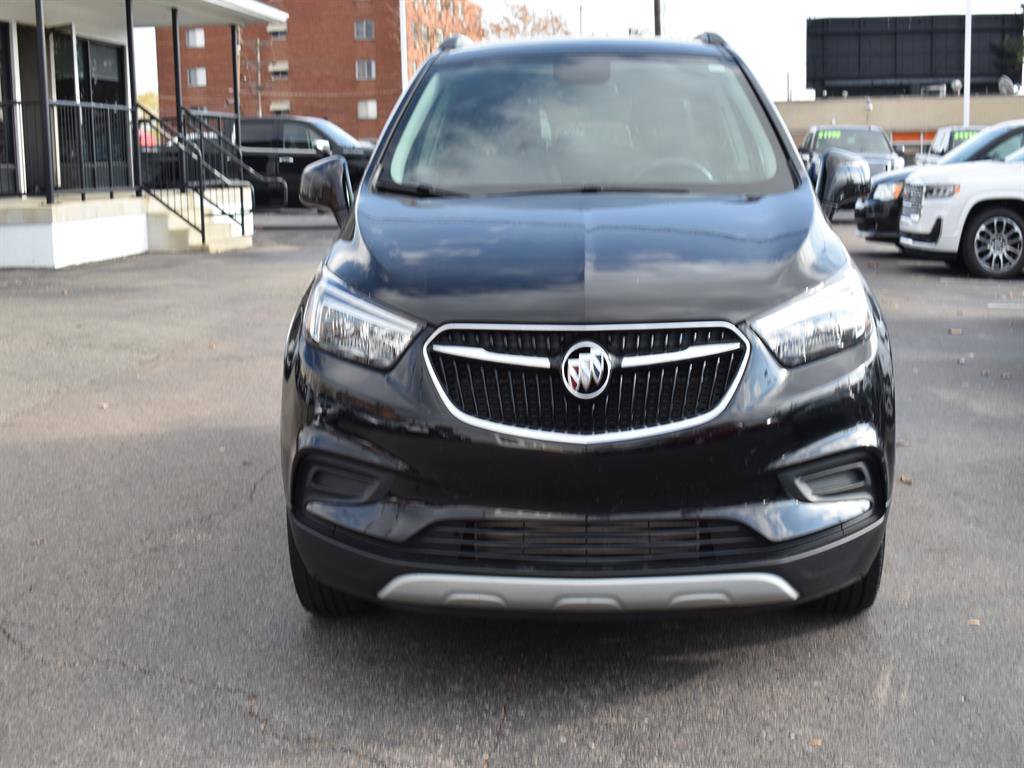 Used 2022 Buick Encore Preferred w/ Safety Package image 2