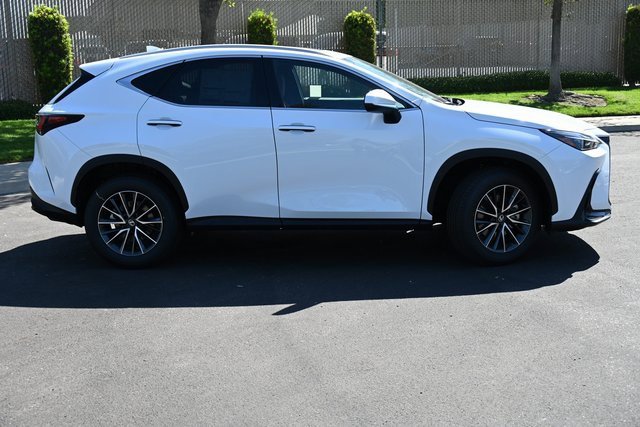 New 2026 Lexus NX 350 AWD image 3