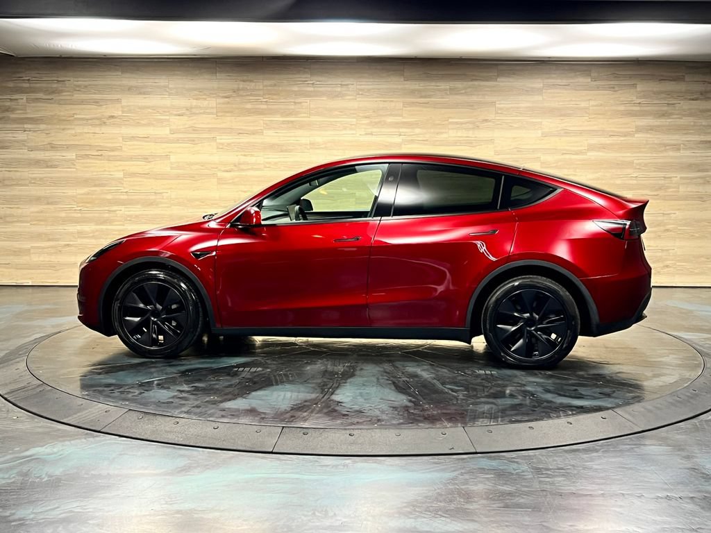 Used 2025 Tesla Model Y Long Range AWD/4WD image 26