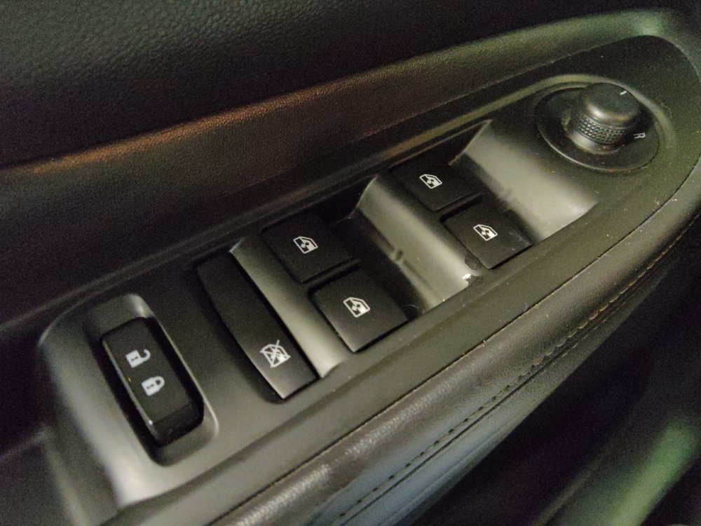 Used 2016 Buick Encore FWD image 27