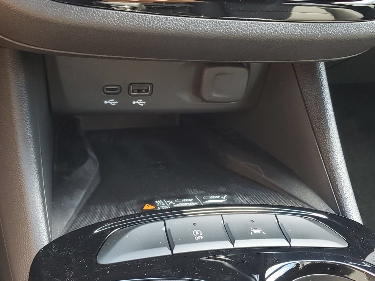 New 2026 Buick Envista Sport Touring w/ Convenience II Package FWD image 23