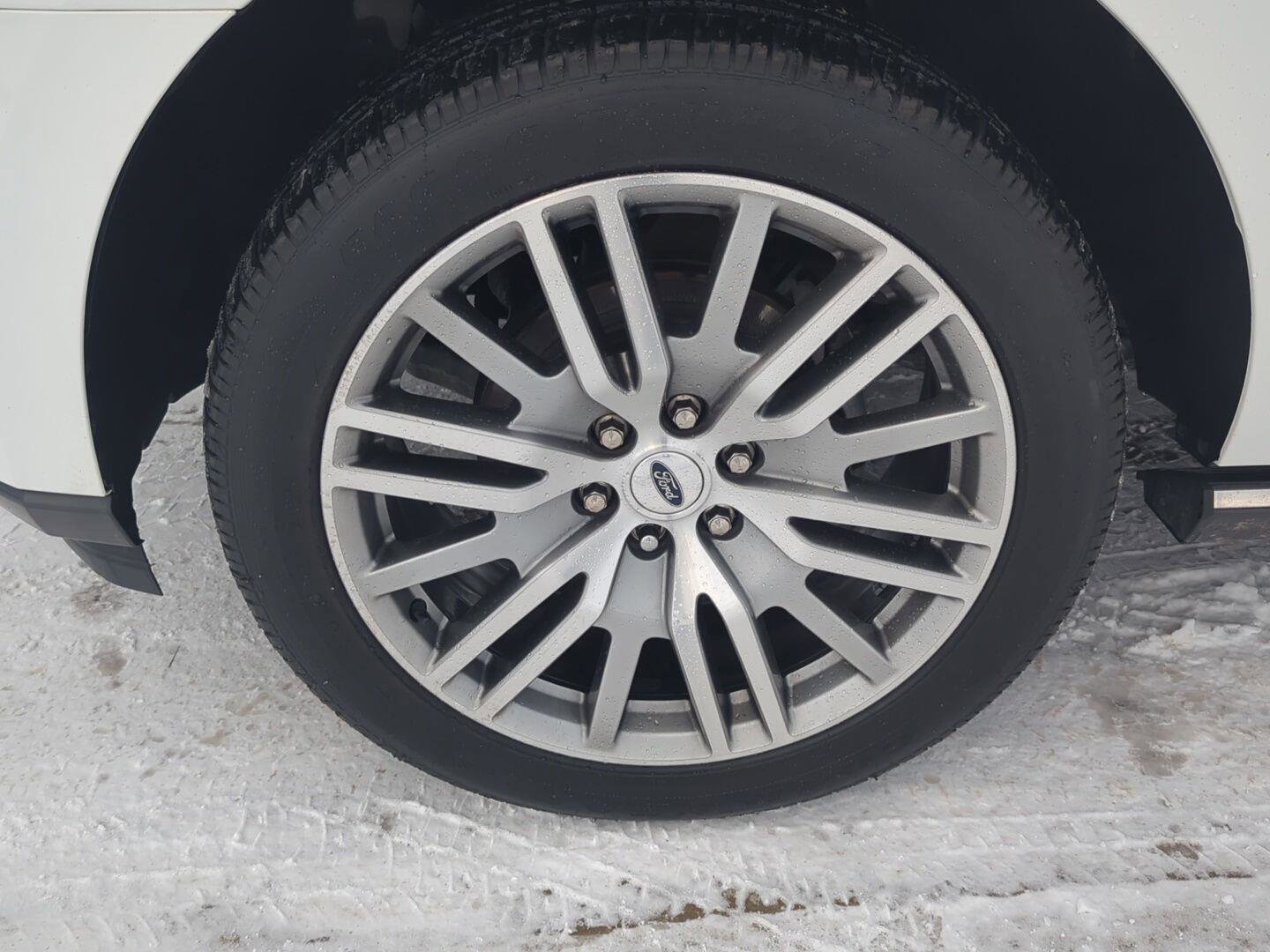 Used 2022 Ford Expedition Max Limited image 33