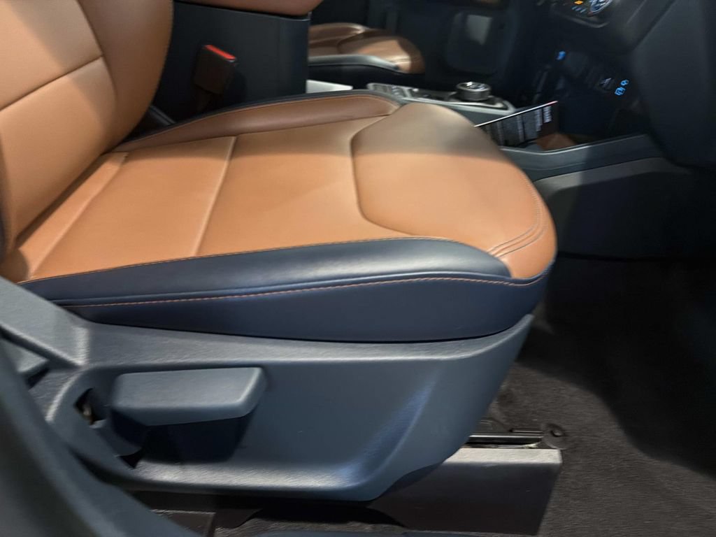 Used 2022 Ford Maverick Lariat w/ Lariat Luxury Package FWD image 15