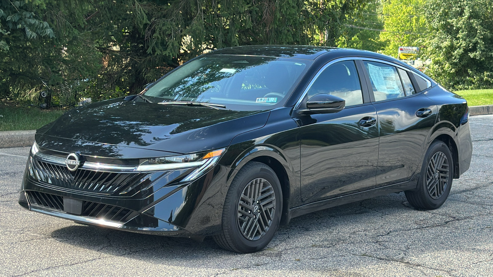 New 2026 Nissan Sentra SV w/ SV Convenience Package FWD image 2
