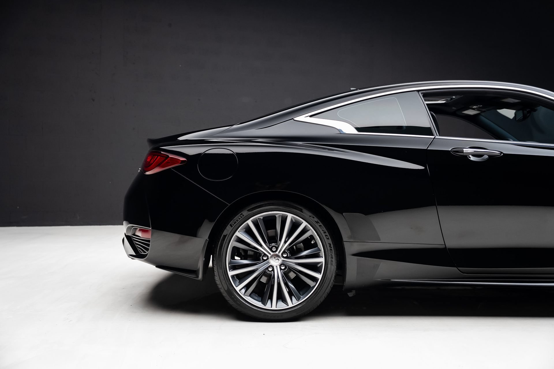 Used 2019 INFINITI Q60 3.0t Luxe AWD/4WD image 38