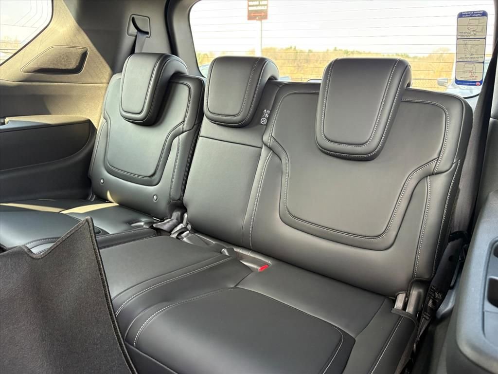 New 2026 Nissan Armada PRO-4X image 22