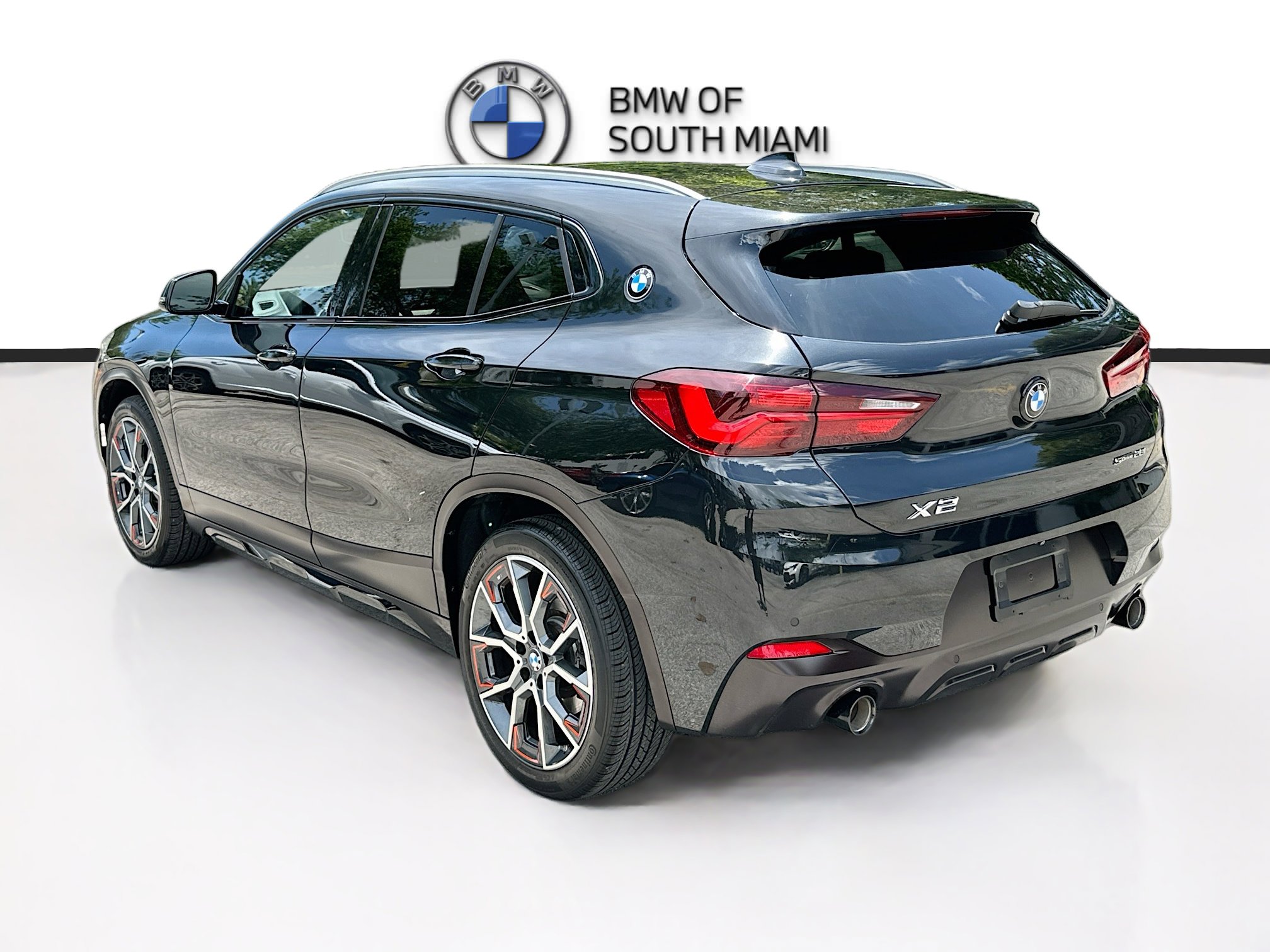 Used 2022 BMW X2 sDrive28i w/ Edition Package FWD image 5