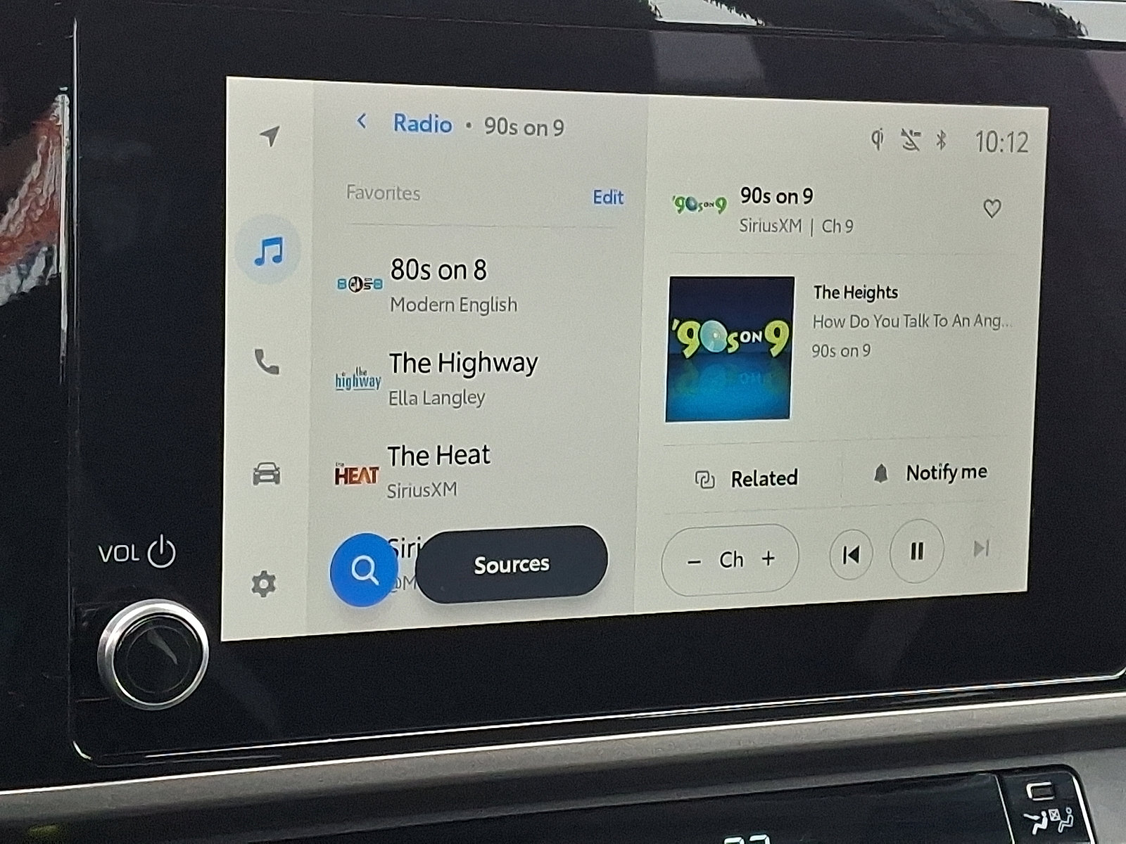 Used 2025 Toyota Camry SE image 17