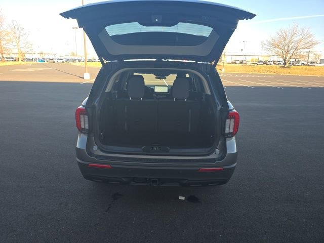 New 2026 Ford Explorer Active image 11