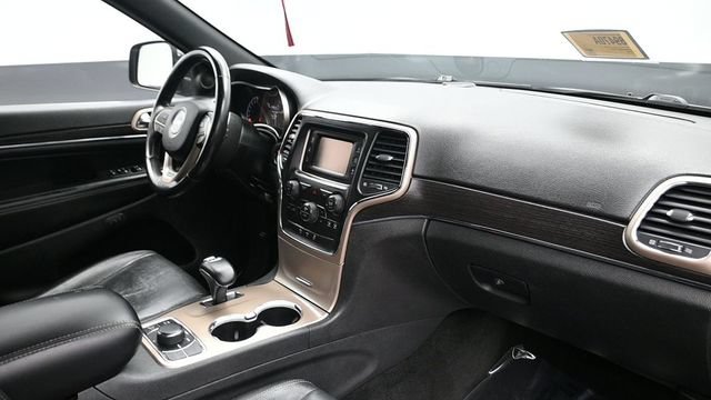 Used 2014 Jeep Grand Cherokee Limited AWD/4WD image 16