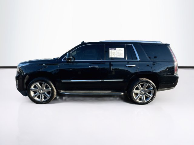 Used 2017 Cadillac Escalade Luxury AWD/4WD image 5