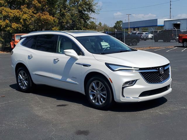 Certified 2024 Buick Enclave Avenir w/ Avenir Technology Package image 35