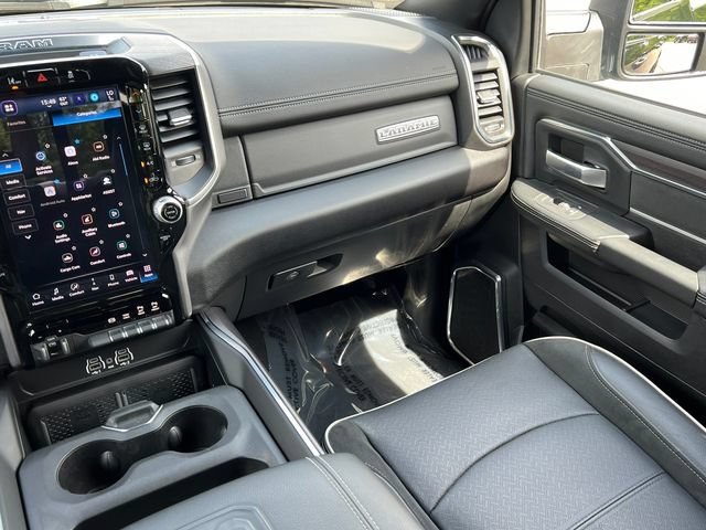 Used 2025 RAM 3500 Laramie AWD/4WD image 42
