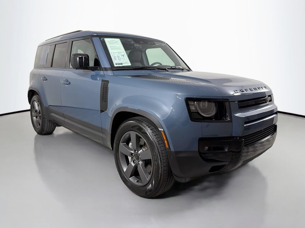 Used 2026 Land Rover Defender 110 S AWD/4WD image 3