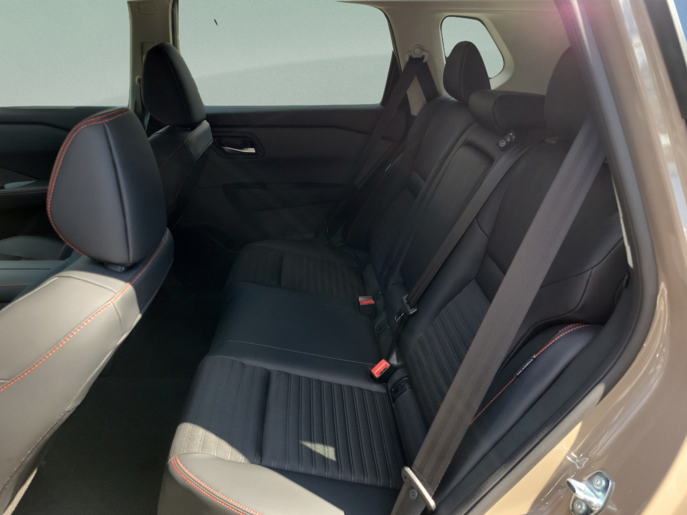 New 2026 Nissan Rogue SV w/ Rock Creek Premium Package AWD/4WD image 11