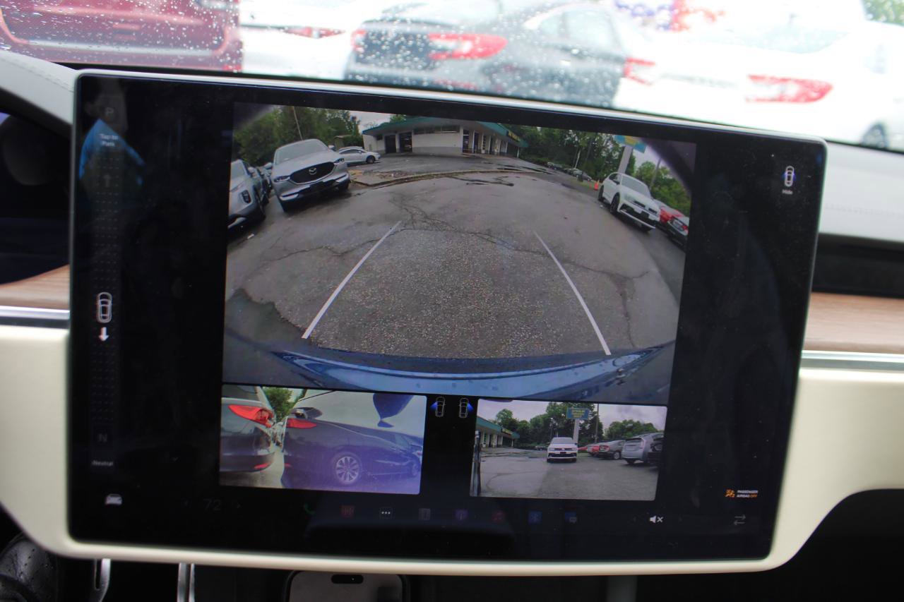 Used 2021 Tesla Model S Plaid image 19