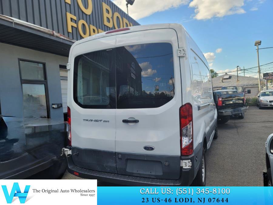 Used 2017 Ford Transit 250 148 Medium Roof image 6