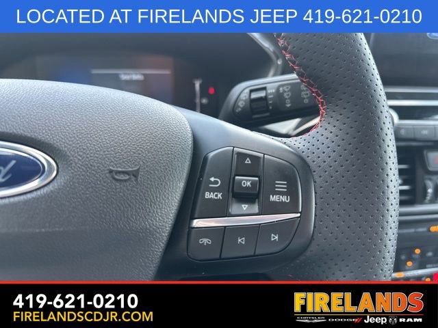 Used 2023 Ford Escape ST-Line Select image 25