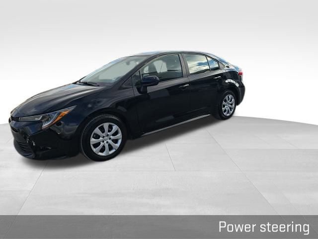 Used 2024 Toyota Corolla LE image 10