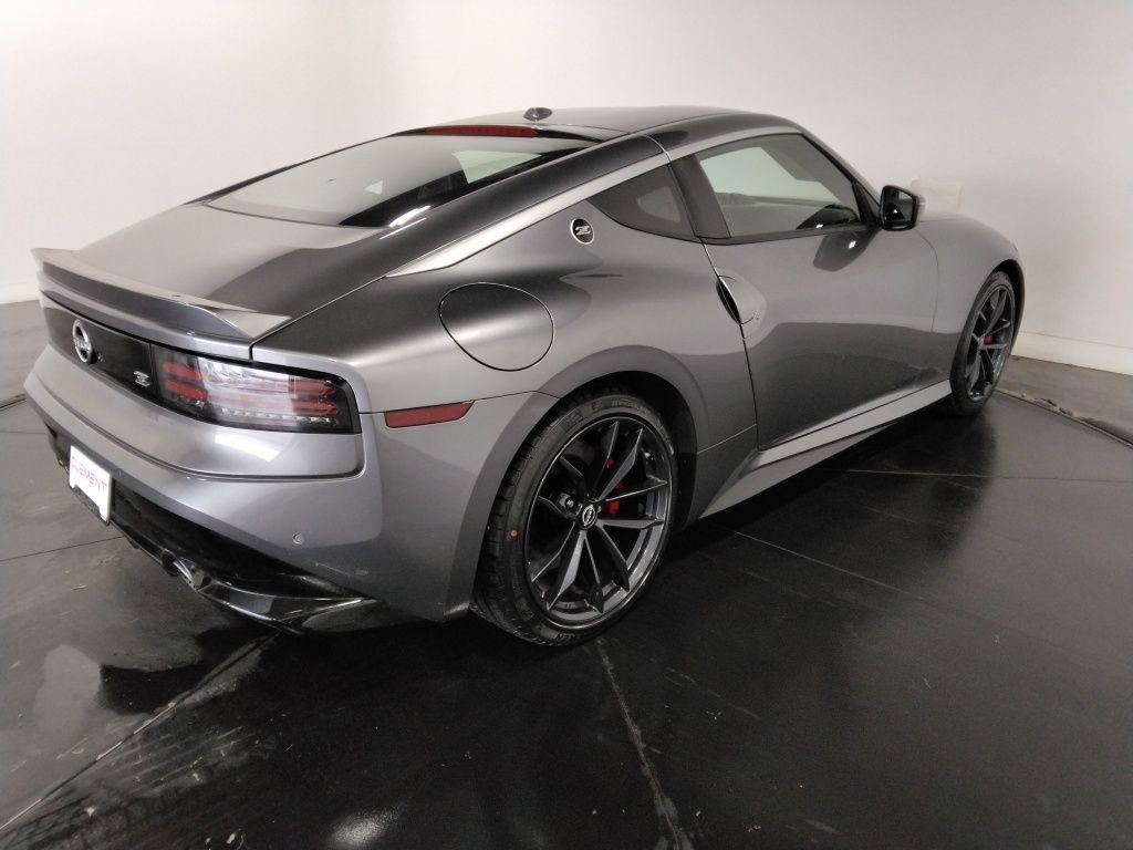 Used 2024 Nissan Z Performance w/ Floor Mat Package image 5