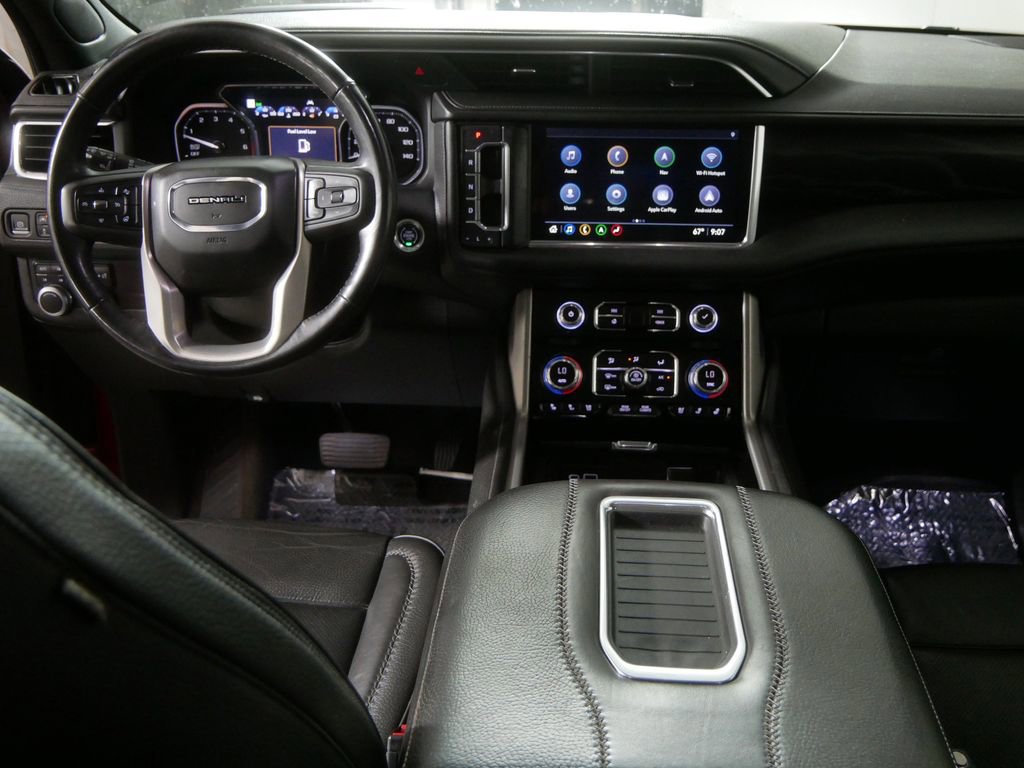 Used 2021 GMC Yukon Denali w/ Denali Premium Package AWD/4WD image 22