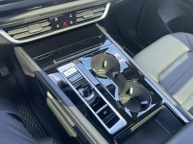 New 2026 Volkswagen Atlas Cross Sport SEL image 18