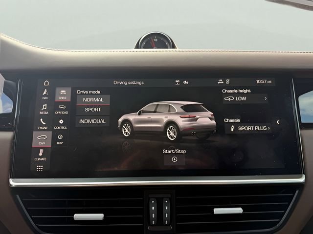 Used 2020 Porsche Cayenne S image 23