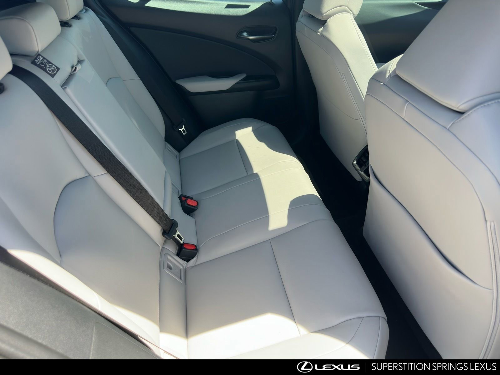 New 2026 Lexus UX 300h FWD image 27
