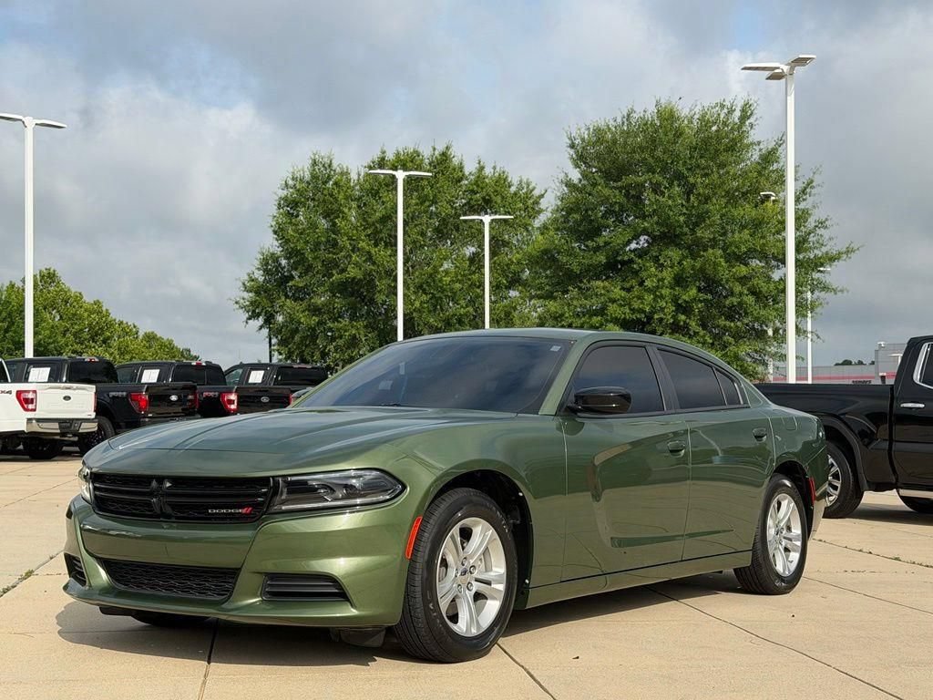 Used 2023 Dodge Charger SXT RWD image 6