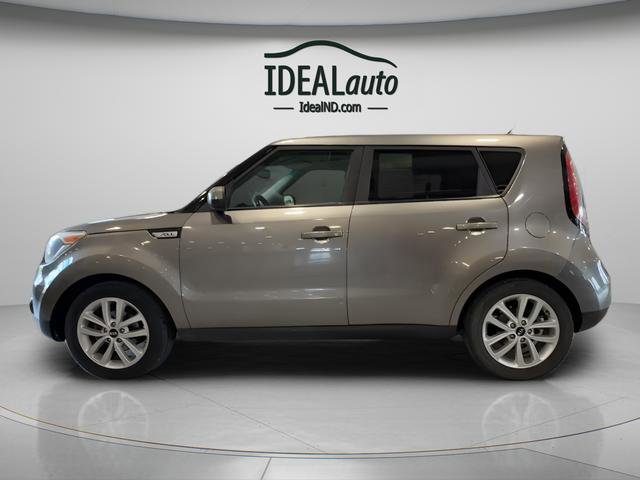 Used 2018 Kia Soul + FWD image 15