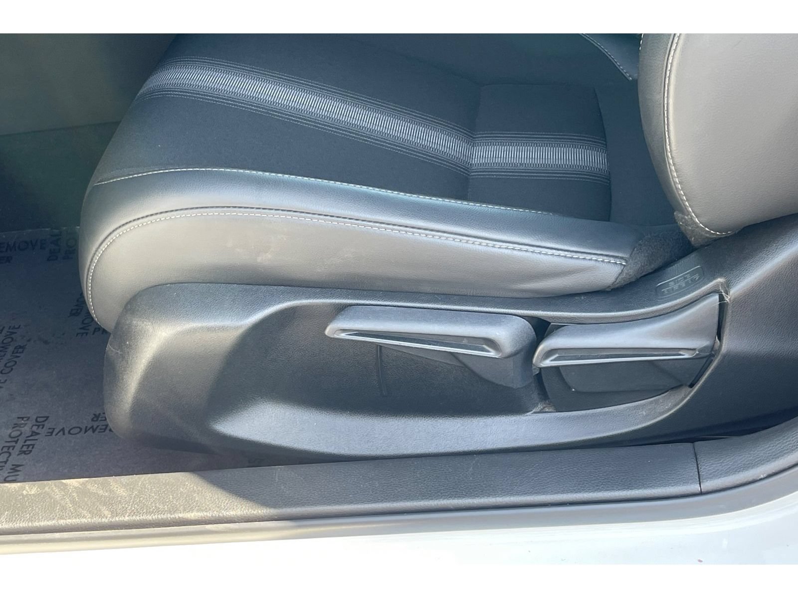 Used 2023 Honda Civic Sport image 13