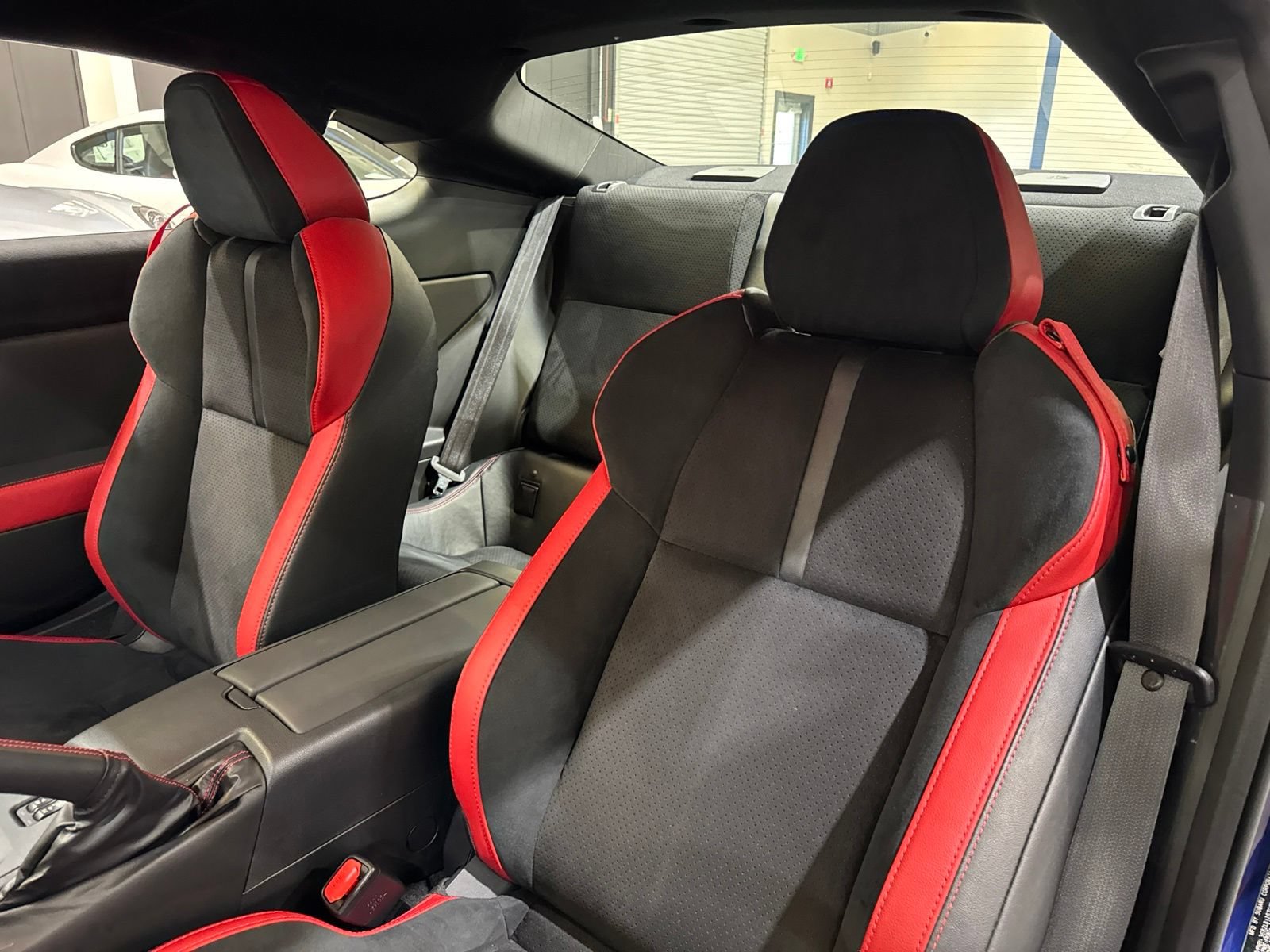 Used 2025 Subaru BRZ Limited w/ Popular Package 2 RWD image 21
