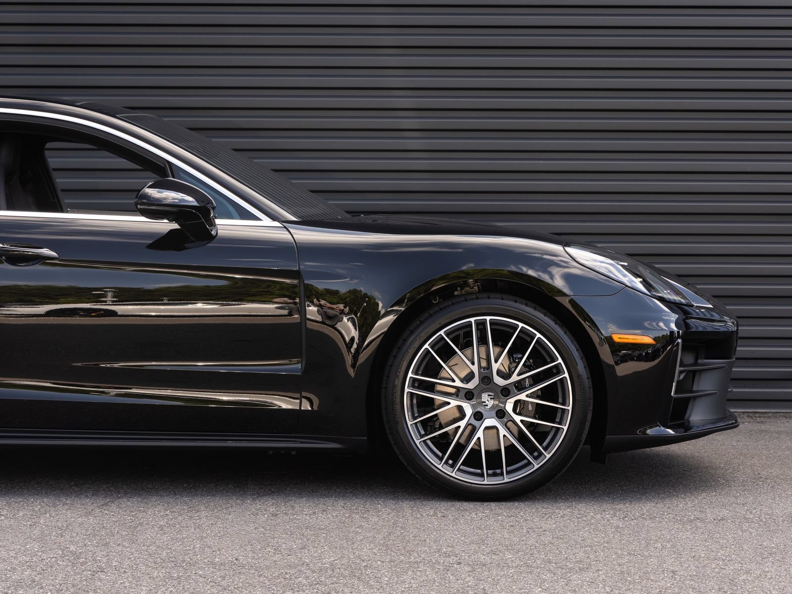 Certified 2026 Porsche Panamera RWD image 9